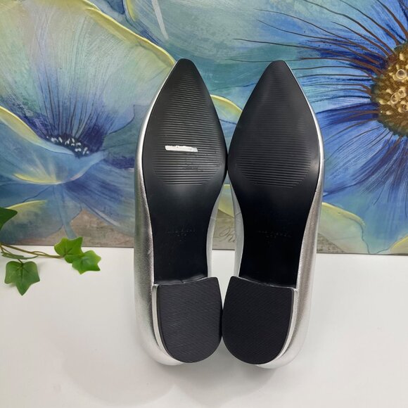 Marc Fisher Women's Gunner Pointy Toe Slip- On Dress Flats in Silver Size 6 - Picture 8 of 10